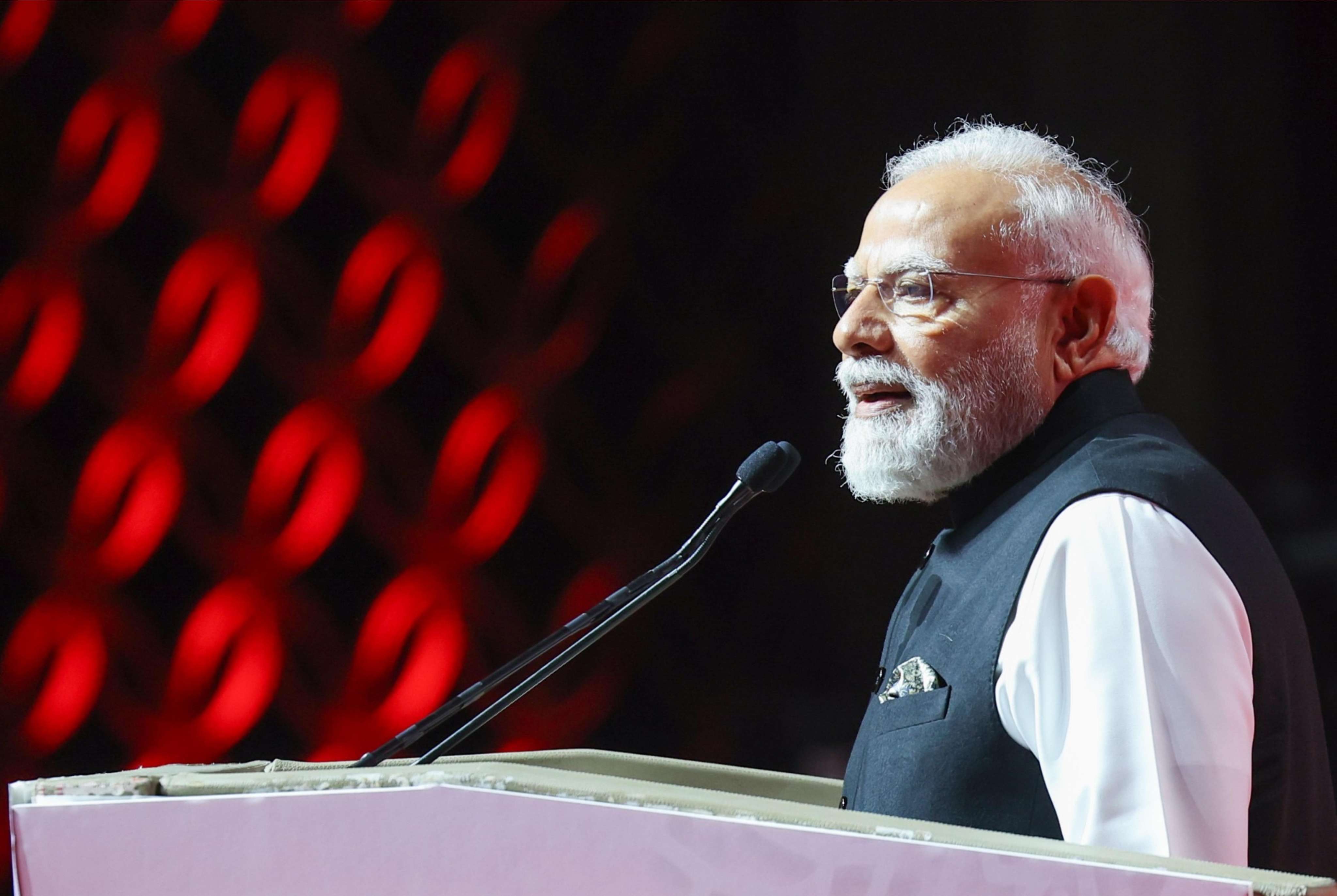 Prime Minister Shri Narendra Modi interacted with members of the Indian community, including students in during the Maitri Parv programme at OCEC in Muscat, Oman